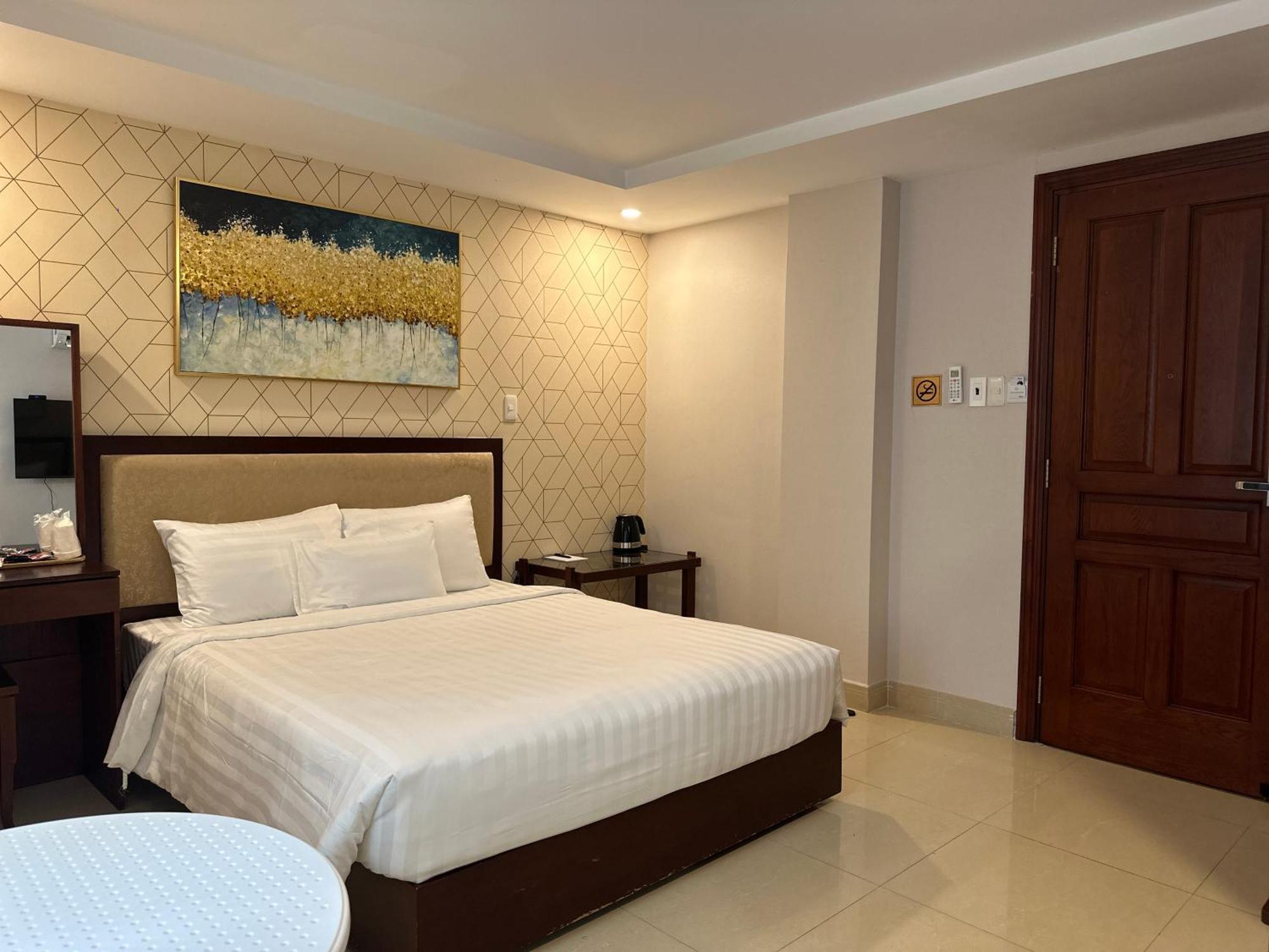 Hotel The Star 2 2*