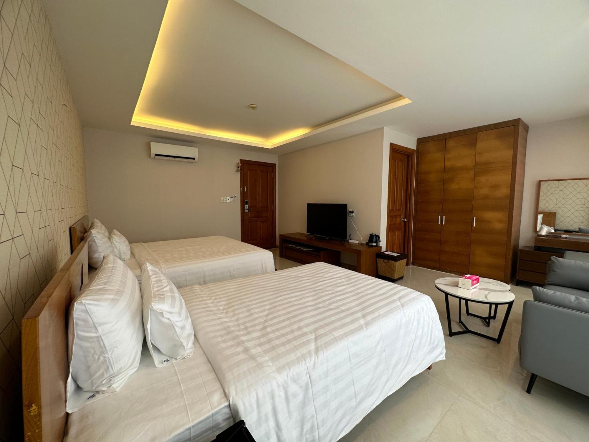 Hotel The Star 2